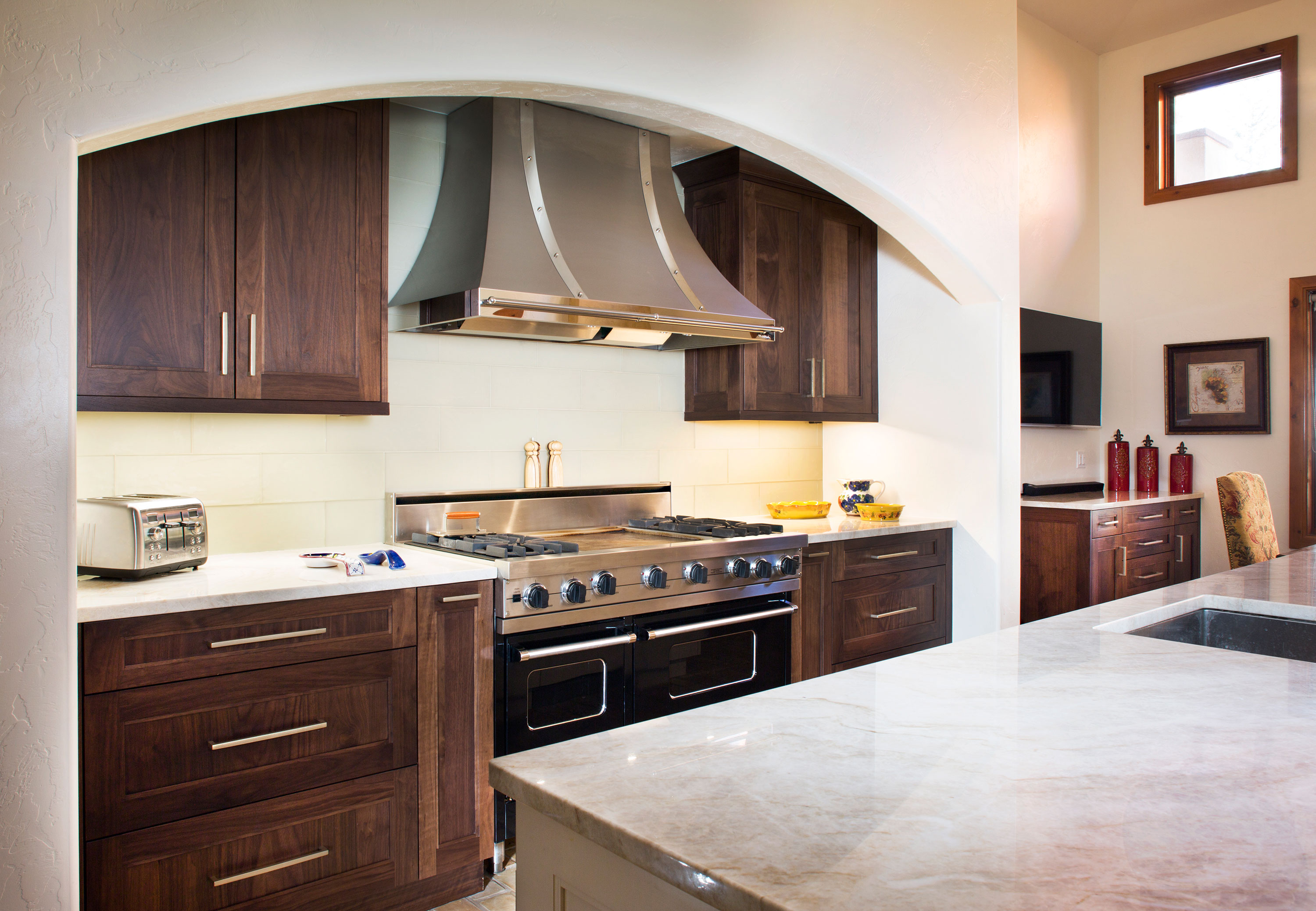 Transitional Kitchens – Cresent 3